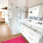 Penthouse Seeblick Apartment