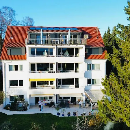 Penthouse Seeblick Appartement *